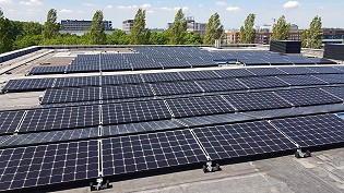 Zonnepanelen LED-verlichting infraroodverwarming