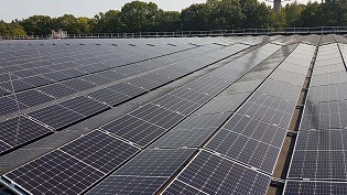 Zonnepanelen LED-verlichting infraroodverwarming